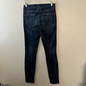 Good American Good Legs jeans